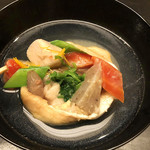 白 - 2.のっぺい汁を崩すと