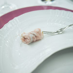 ペレグリーノ - 白トリュフにモルタデッラを巻いて