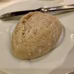 オーベルジュ ド ぷれざんす 桜井 - パン