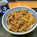 Yoshinoya - 「牛丼（アタマの大盛）」（480円）。