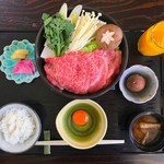 Tsukiji Sukiyaki No Wakamatsu - 3,000（税込）
      「A5ブランド和牛すきやき定食（デザート・ドリンク付）」