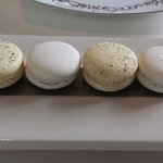 ベージュ アラン・デュカス 東京 - 