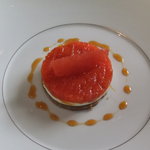 ベージュ アラン・デュカス 東京 - グレープフルーツのサブレ