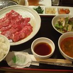 Kurogewagyuu Yakiniku Shichikou San - カルビロース１６０ｇランチ９００円