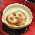 東麻布 天本 - 大村湾赤なまこ酢漬け