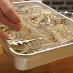 東麻布 天本 - 一回-60度で固めてから戻した生しゃこ