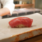 東麻布 天本 - 大間まぐろ血合ぎし