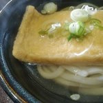 いりこぶ家 - きつねうどん（小・アップ）