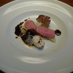 長谷川 稔 - イノシシと松阪豚