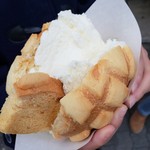 世界で2番めにおいしい焼きたてメロンパンアイス - 