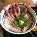 おけしょう鮮魚の海中苑 - カニ・エビ丼