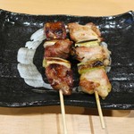 Yakitori Koushirou - とり(塩) ＆ さがり(塩)