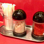 麺屋 あっ晴れ - 卓上の調味料