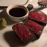 カルネジーオ イースト - 