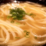 南青山 七鳥目 - 濃厚島スープうどん