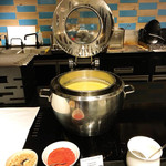 フォルク キッチン オールデイダイニング  - 