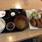 糸島うどん TOYOMARU - カキフライ定食＝１０８０円