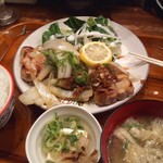 ねこにこ飯 - 季節や週替わりで切りがない定食たち♪