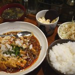 間違いない麻婆豆腐定食参！