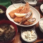 ねこにこ飯 - 季節や週替わりで切りがない定食たち♪