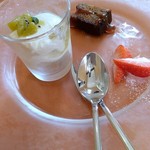 トラットリア 前澤 - 