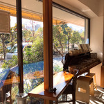 ラヴニュー - 店舗内観