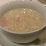 中国料理　三楽 - 蟹とフカヒレのスープ