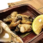 寿司 仁 - いろは島産牡蠣松前焼き