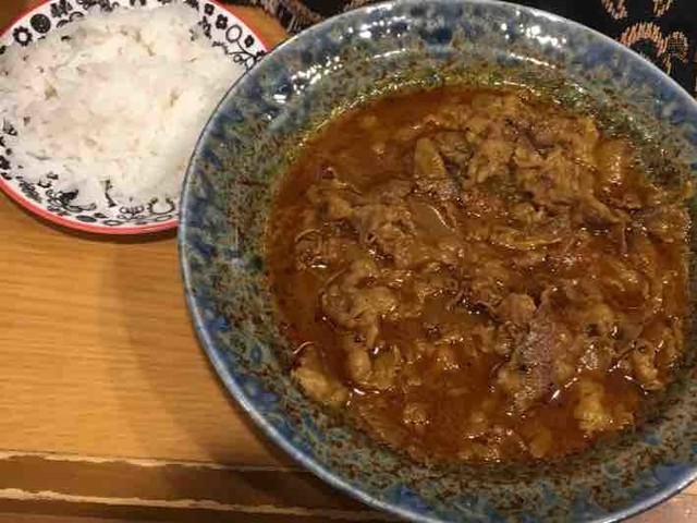 カレーと立ち呑み ベジン>