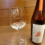 両忘 - ケーキに合わせて日本酒も頂きました