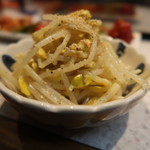 生ホルモン処 おさむちゃん。 - 日本一美味しい豆もやし