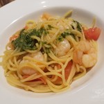 北海道イタリアン ミアアンジェラ - ◆「小エビとフレッシュトマトのジェノベーゼ」