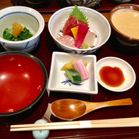 浅草むぎとろ 本店 - 刺身とむぎとろセット