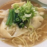 中華餃子王 - ワンタン麺