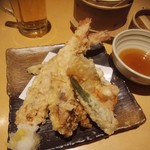Hokkaido - 天ぷら盛り合わせ　海老デカーい！