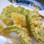 田月 - 野菜の天麩羅。衣がサックサクで軽い！