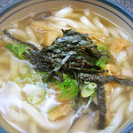 田月 - 〆のうどんは小ぶりで丁度いい。ダシがきいててうまいっ！