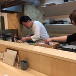 焼鳥 谷口 - 店主と奥様