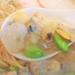 麺屋M - 魚の煮こごりが熱で溶けて更に濃厚