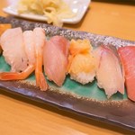 2800円（税抜き）の特選寿司