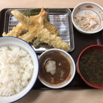 天丼・天ぷら本舗 さん天 - 大いかと海老天ぷら定食 740円