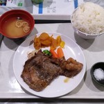 レストラン 父島 - おが丸島塩ステーキ1480円