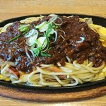 喫茶 亀 - あんかけスパゲッティーでない他の名古屋のかたちのスパゲッティー、どてスパゲッティー。 美味しいよ♪