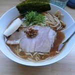 醤油そば　770円