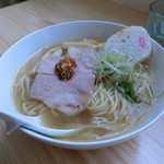 白醤油そば　780円