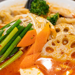 東昇酒家 - 麻辣タン春雨スープ 780円～