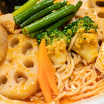 東昇酒家 - 間違って普通の麺