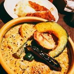 アジアンスープカリー べす - 2018/12  チキン＆野菜カリー4番・ナリアルスープ