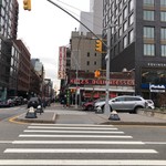 KATZ'S DELICATESSEN - 