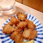 立呑み晩杯屋 - 鶏軟骨からあげとか定番だけどもあってくれてありがとうm(_ _)m